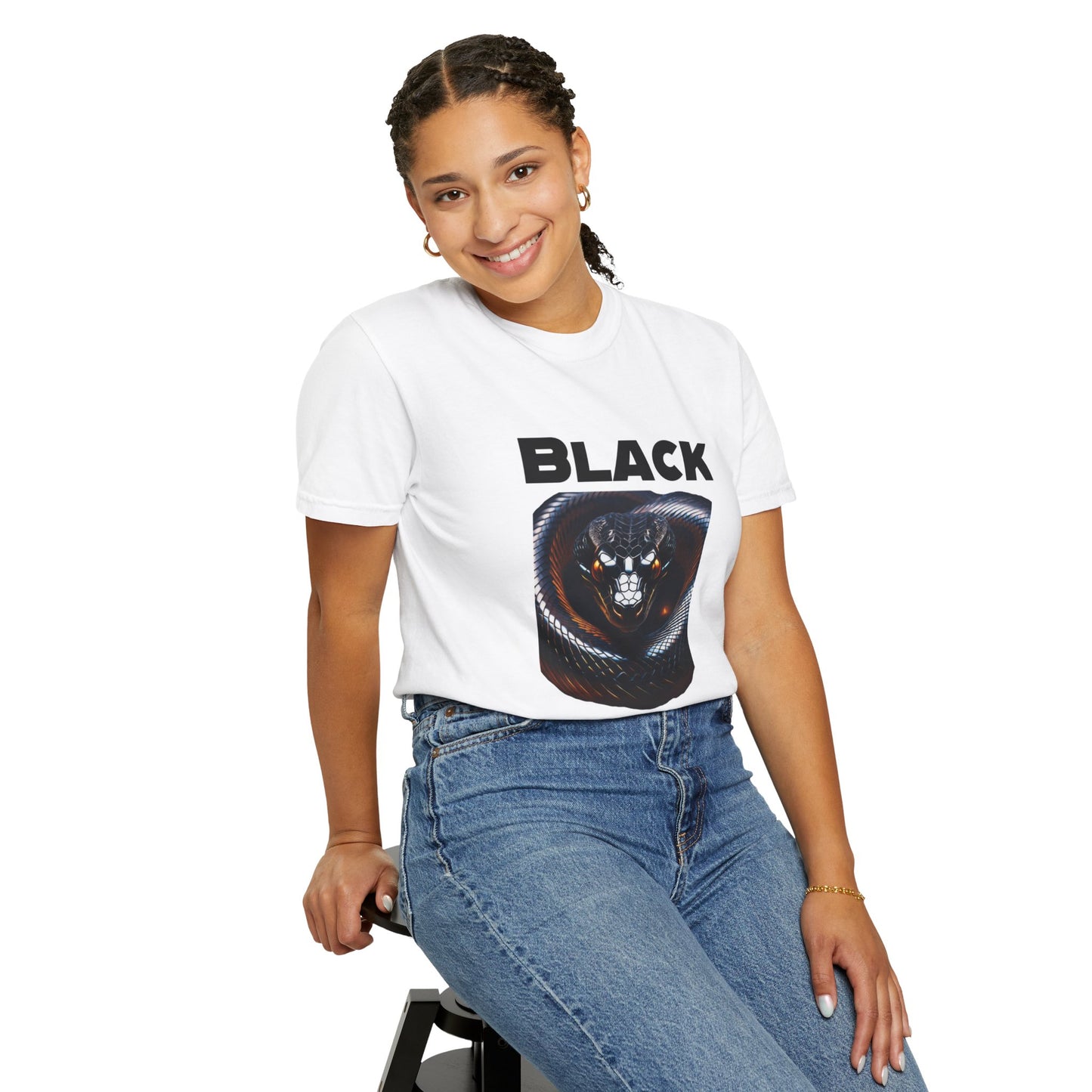 Black Mamba Graphic Unisex T-Shirt - Casual Streetwear for Snake Lovers