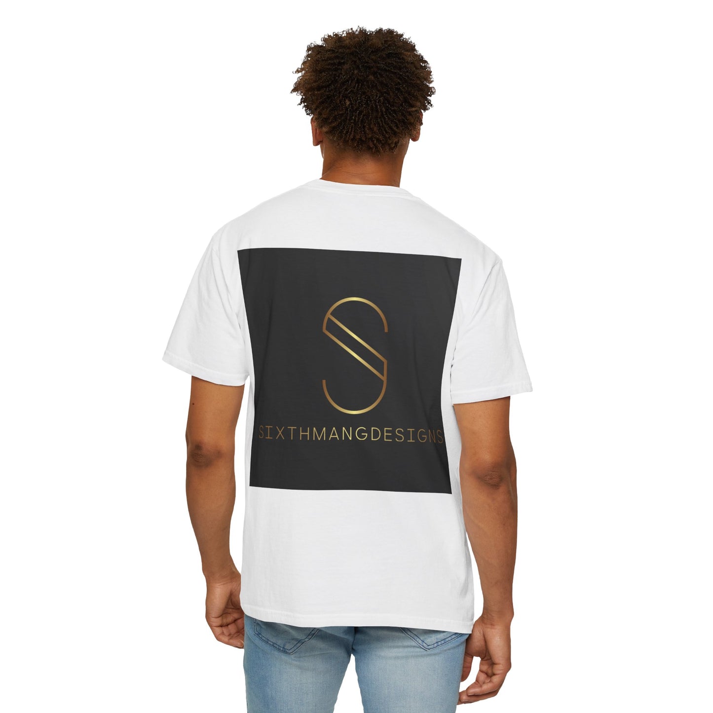 Stylish Unisex Garment-Dyed T-Shirt with Minimalist Logo